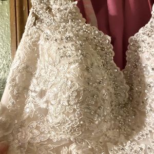 Essence wedding gown size 18. Worn once!